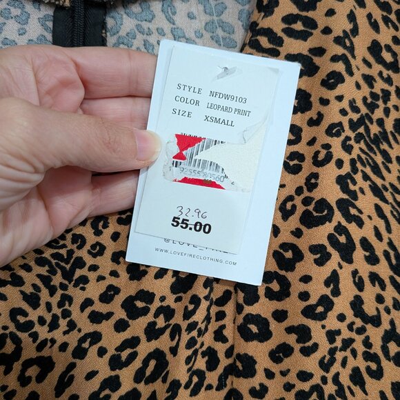 BNWT Love Fire Long Sleeve Leopard Print Dress Tan Black Size XS - Picture 3 of 7